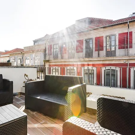 Almada Luxurious Duplex By Da'home *