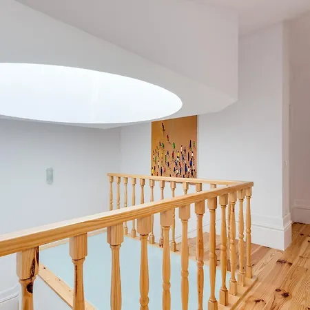 Almada Luxurious Duplex By Da'home *