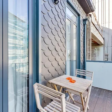 アパート Almada Luxurious Duplex By Da'home *