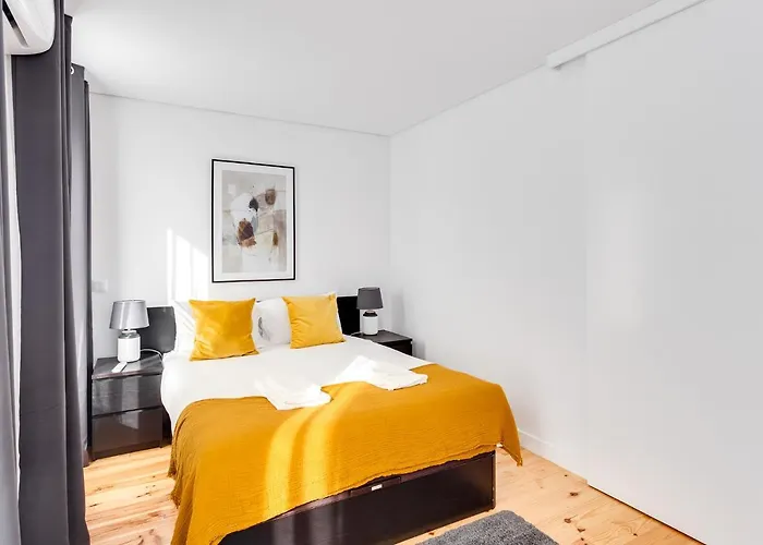 Appartamento Almada Luxurious Duplex By Da'home *