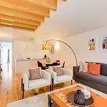 Almada Luxurious Duplex By Da'home Apartament
