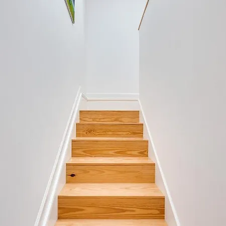 Almada Luxurious Duplex By Da'home