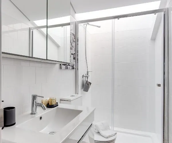 Апартаменты Almada Luxurious Duplex By Da'home Порту