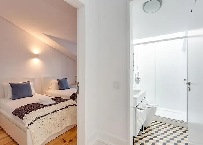 Almada Luxurious Duplex By Da'home Lägenhet