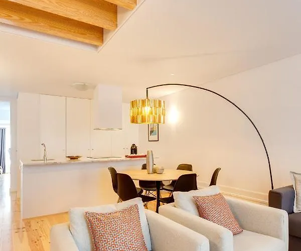 Lägenhet Almada Luxurious Duplex By Da'home *