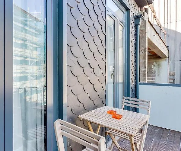 Lägenhet Almada Luxurious Duplex By Da'home *